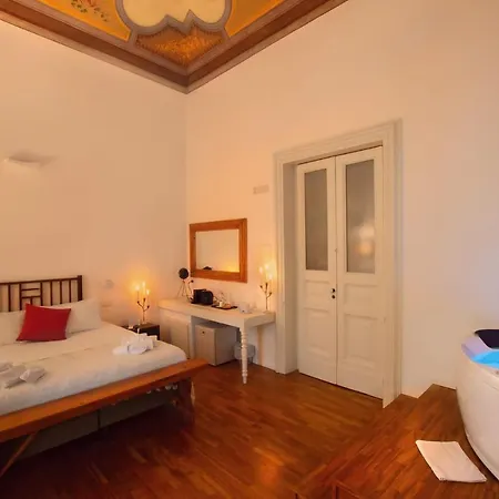 Naca 招待所 卡塔尼亚